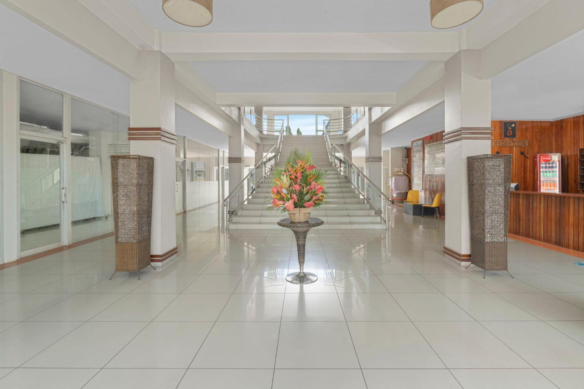 Trans International Hotel Nadi Kültér fotó